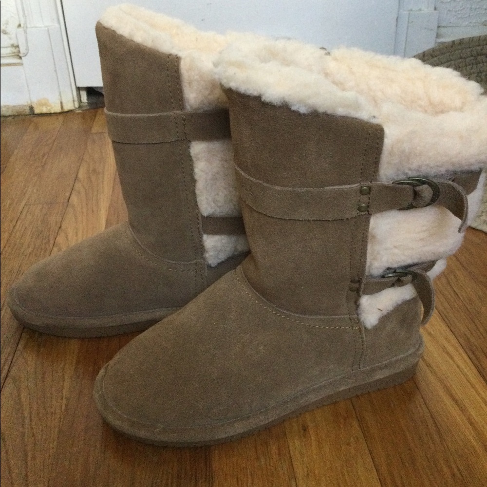 Bearpaw Tan Boots - image 4